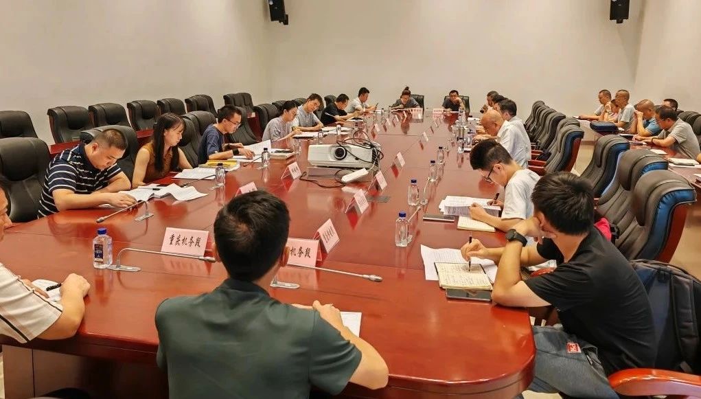 马明泽带队赴成都铁路局集团对接工作.jpg